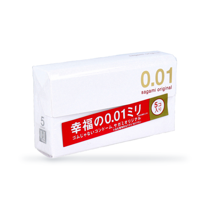 One Sagami Original 001 retail box, 5 condoms per box, angled front view